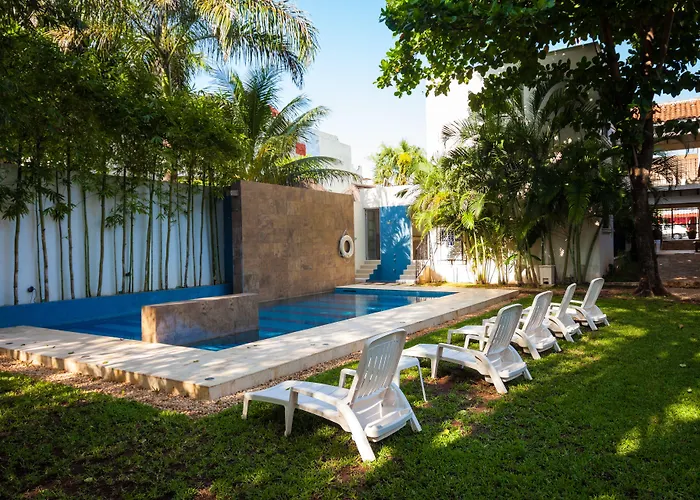 Hotel Nina