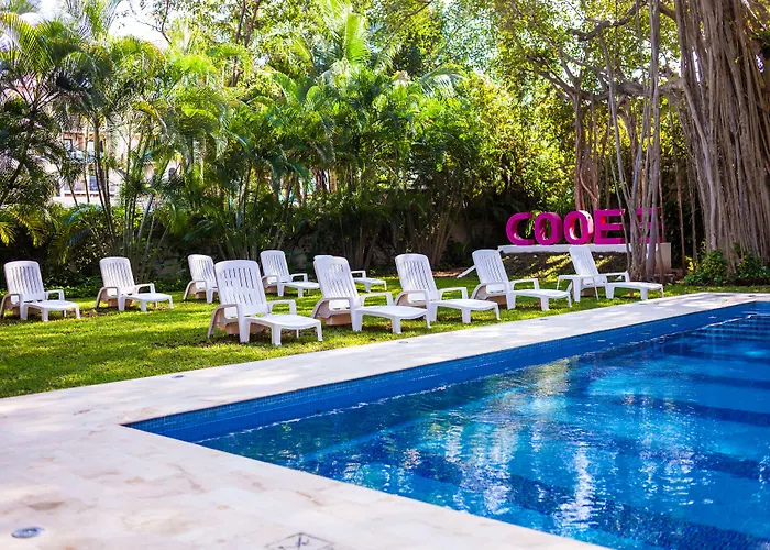 Hotel Nina 4*